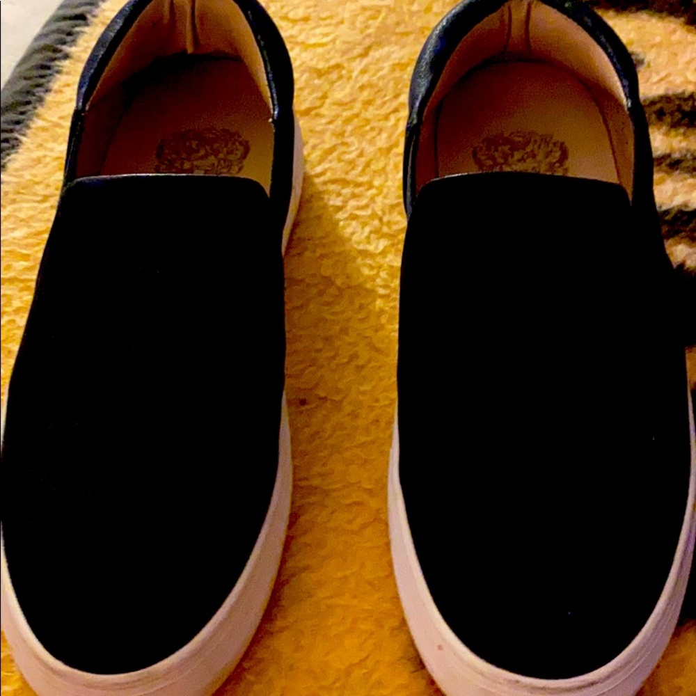 Vince Camino black leather slip on shoes